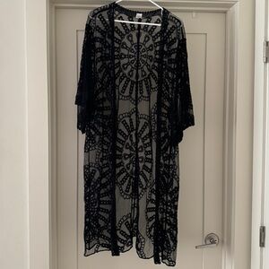 Fun summer shawl cover up 🌙